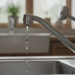 Wasserhahn tropft Drehgriff